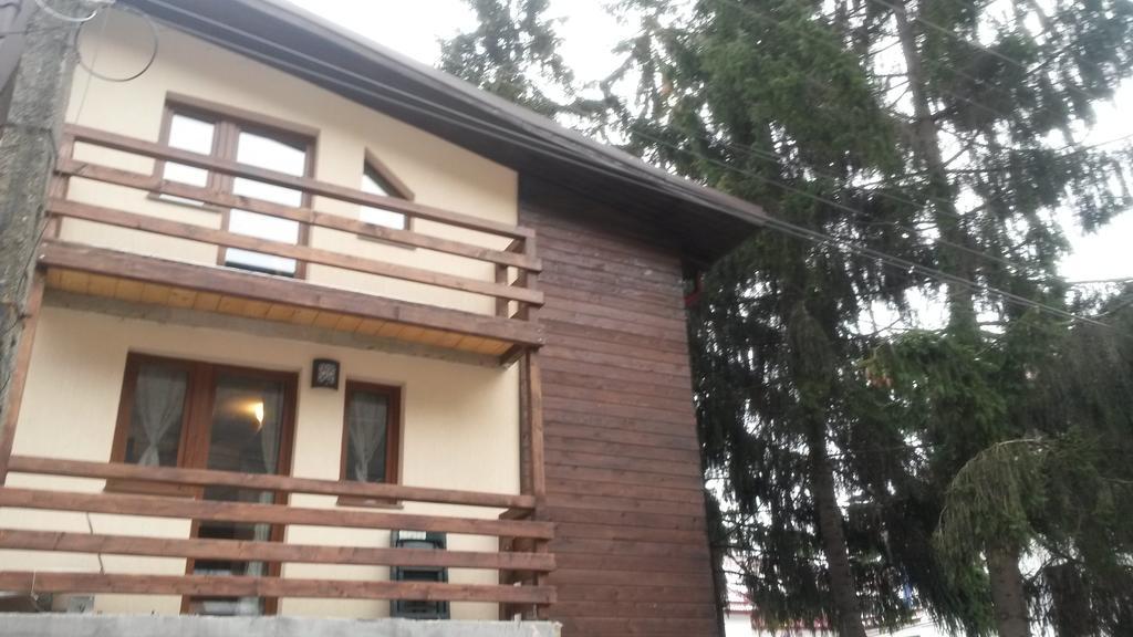 La Buni Buşteni Esterno foto